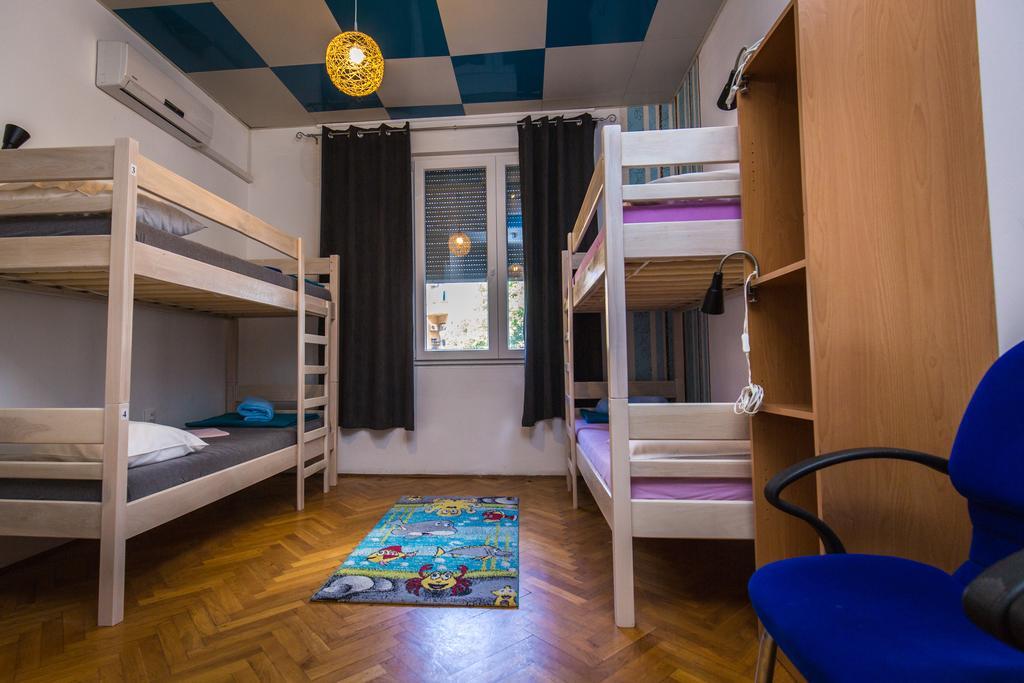 Crazy House Ostello